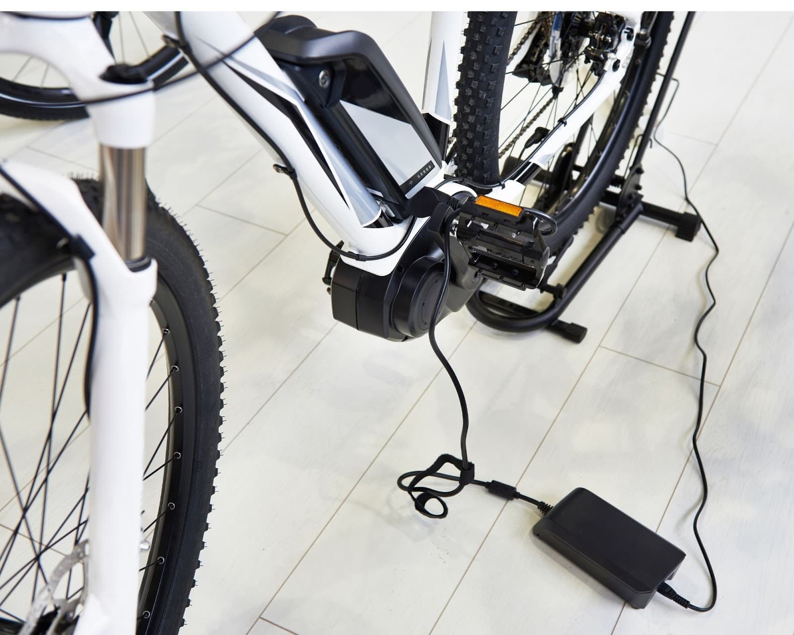 How to charge an electric bike -efficient guide step-by-step